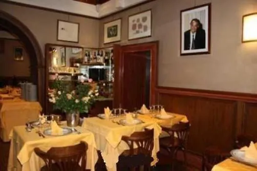 Hotel Viennese Rome
