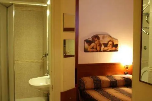 Hotel Viennese Rome