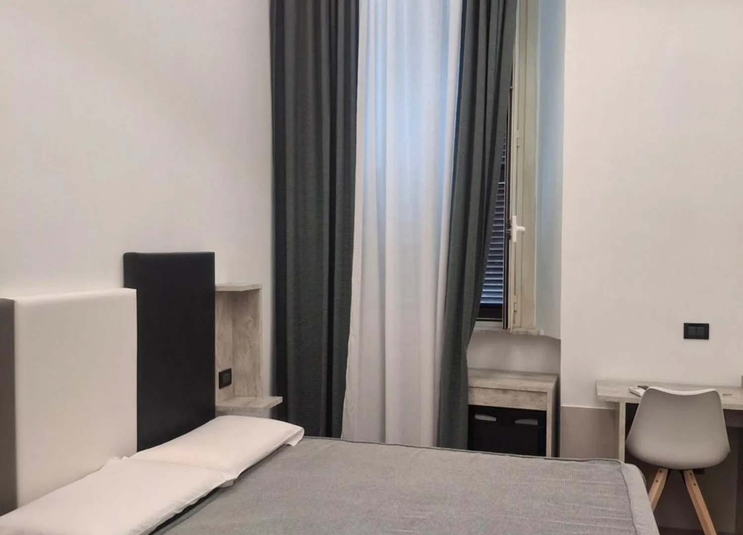 Hotel Viennese Rome