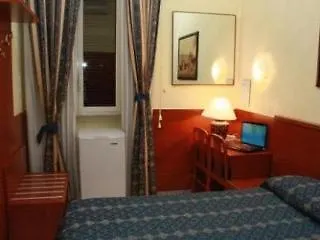 Hotel Viennese Rom 0*,  Italien