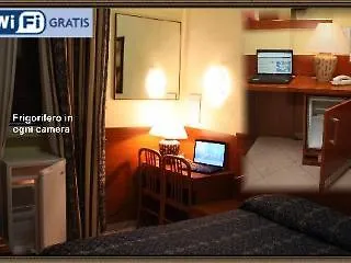 Hotel Viennese Rome 0*,  Italy