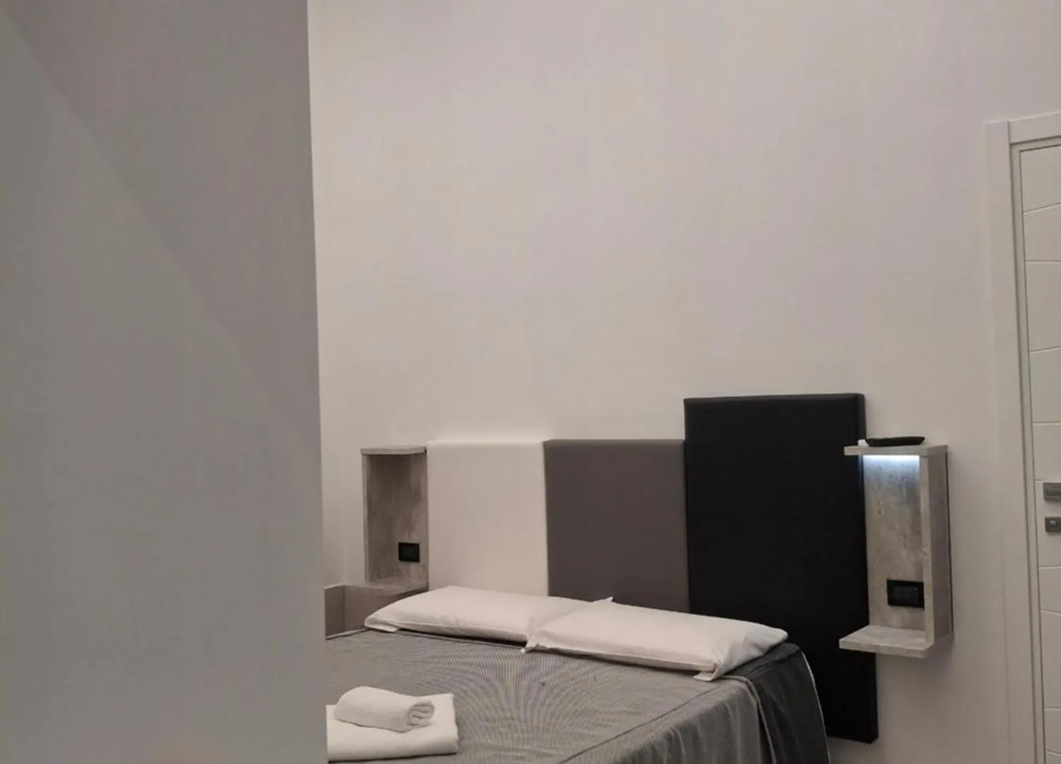 Hotel Viennese Rome